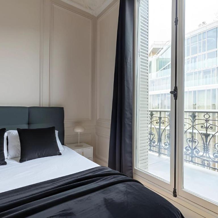 Eiffel View - Elegant 1BR - Terrace - Appartement 1 Chambre avec Balcon et Vue sur la Ville - 18
