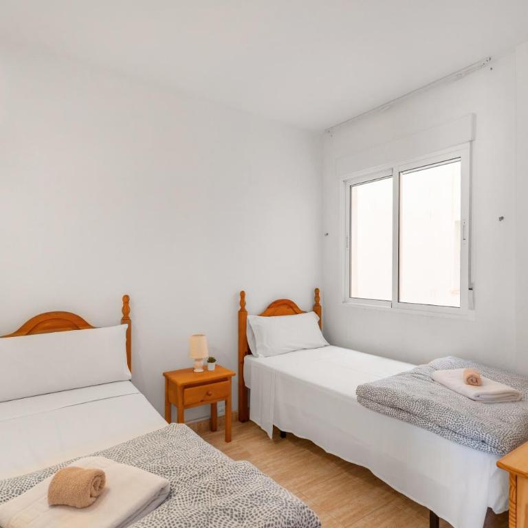 Homely Apartments Sol Y Mar - Two-Bedroom Apartment - 22