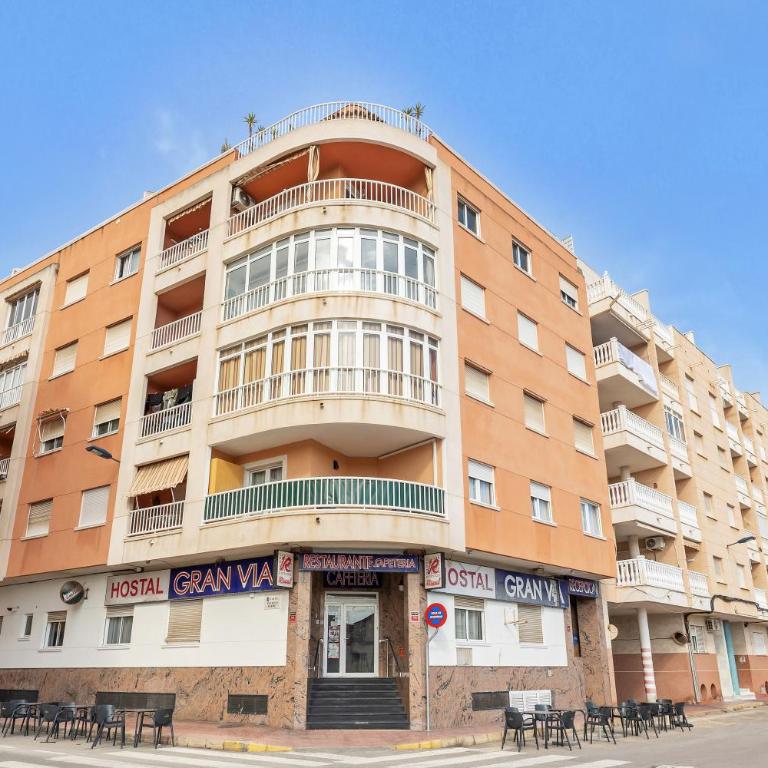 Homely Apartments Sol Y Mar - Two-Bedroom Apartment - 26