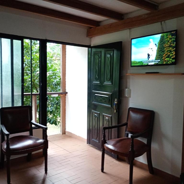 Cabañas en el Bosque - Three-Bedroom House - 12