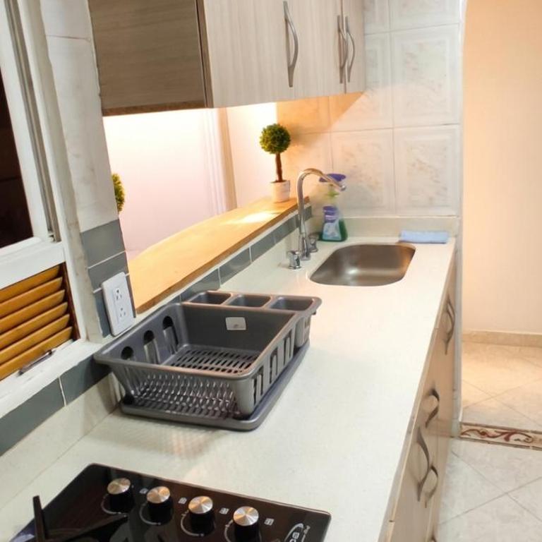 Hermoso Apartamento Ubicado en Zona Céntrica de Medellín - Apartamento de 3 dormitorios - 3