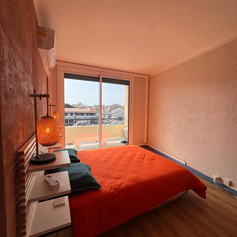 T2 Rénové Climatisé - Plage à Pied - 4 pers - Centre Palavas - Quai Paul Cunq - LaConciergerieByNina - Appartement 1 Chambre - 15
