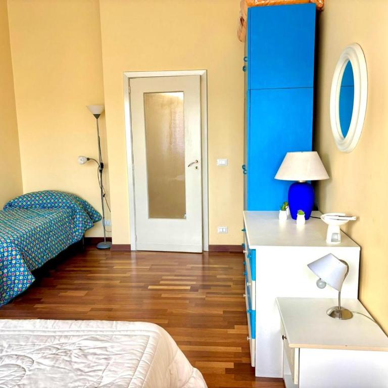A due passi dalla metro - Appartamento con 2 Camere da Letto - 20