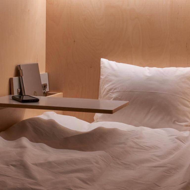 Green Marmot Capsule Hotel Genève - Self check-in - Upper Capsule - 5