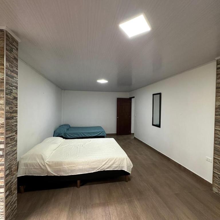 Apartamentos Del Rio - Two-Bedroom Apartment - 6