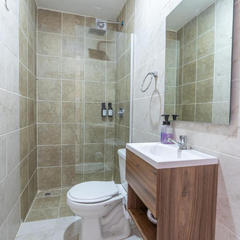 Casa Presentacion Adaz Hotel - Family Room - 4