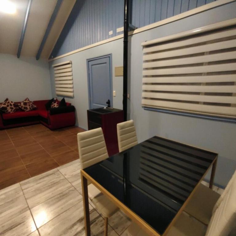 Cabaña vista Cerro Mackay - Four-Bedroom House - 8