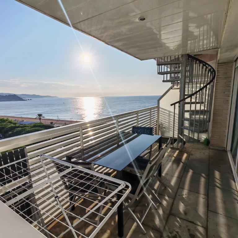 Seafront apartment S'Abanell Central Park with pool - Apartamento de 3 dormitorios - 19