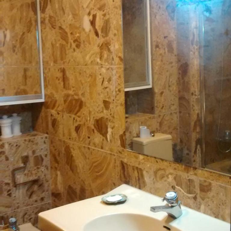 Magnifico piso en primera línea de playa - Apartamento - 26