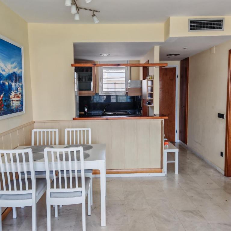 Seafront apartment S'Abanell Central Park with pool - Apartamento de 3 dormitorios - 6