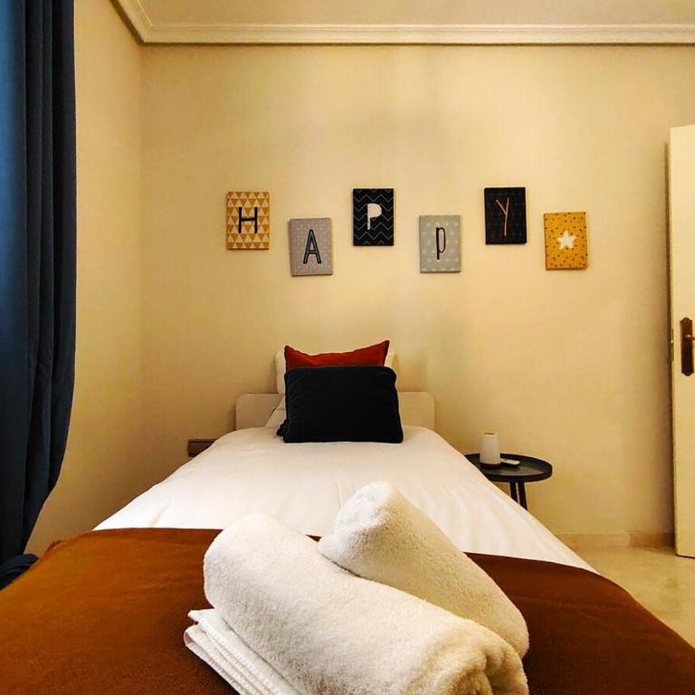 Alma Suites en Plaza Virgen del Mar, pleno centro de Almería con 3 dorm y vistas - Apartamento de 3 dormitorios con vistas al parque - 14