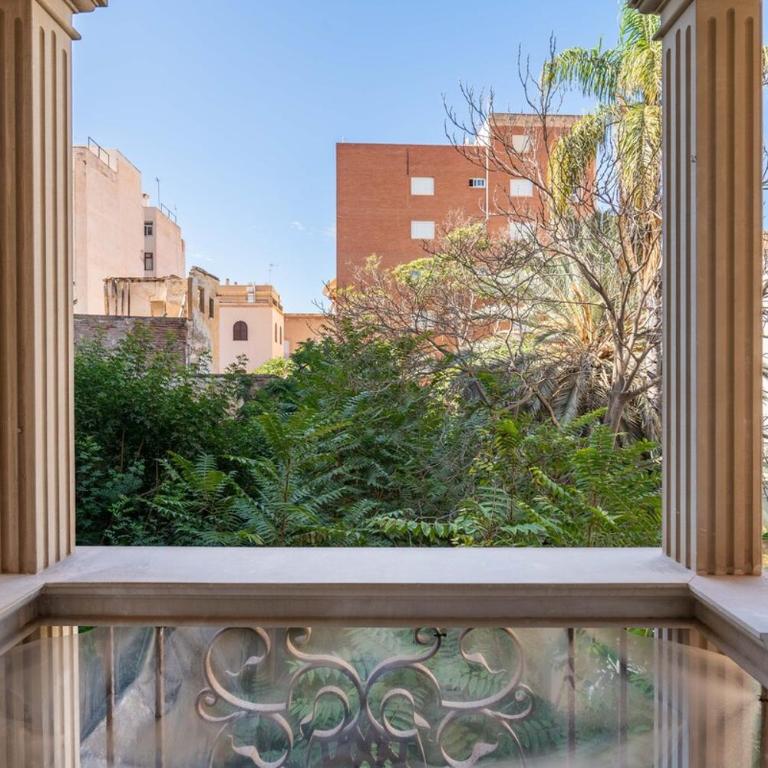 Alma Suites en Plaza Virgen del Mar, pleno centro de Almería con 3 dorm y vistas - Apartamento de 3 dormitorios con vistas al parque - 13