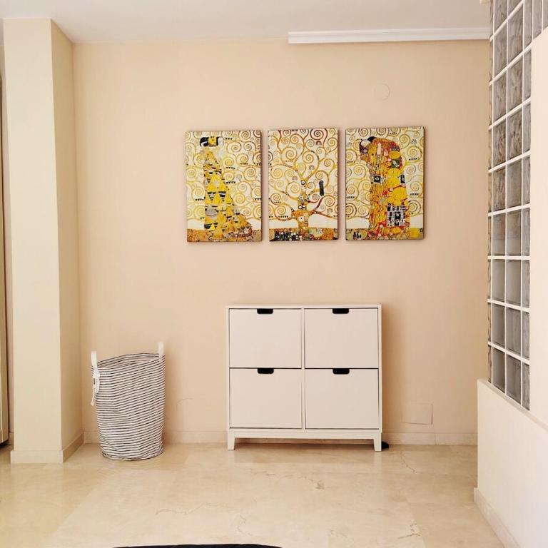 Alma Suites en Plaza Virgen del Mar, pleno centro de Almería con 3 dorm y vistas - Apartamento de 3 dormitorios con vistas al parque - 12