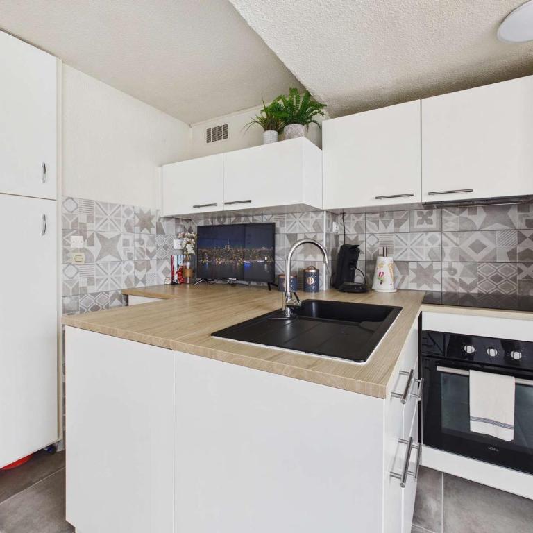 Appartement rénové avec parking - pers. - FR-1-326-874 - Apartamento - 7