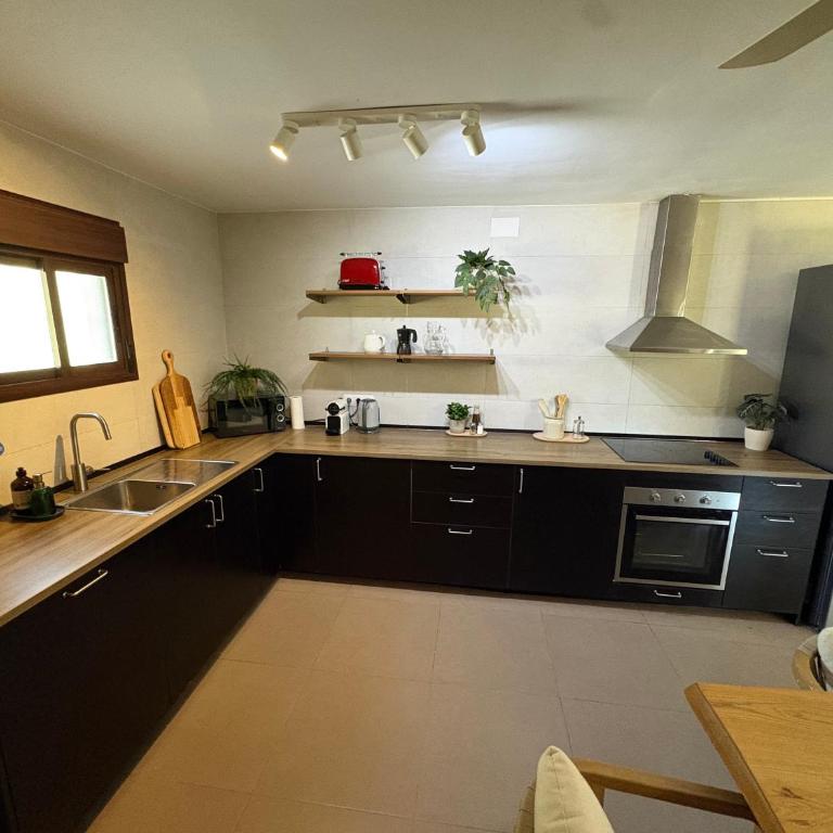 Villa Trompetilla & Casa Cactus Luxury Wellness Villa with Pool, Yoga Studio & Hammam for 20p in Montes de Málaga 40 min to Malaga city - Villa Superior - 48