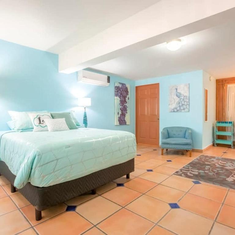 Private Suite Ideal for Solo Travelers Or Couples - Suite - 2