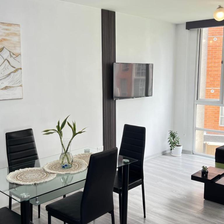 Hospedaje Corporativo cerca de Embajada Americana y Solca - Two-Bedroom Apartment - 28