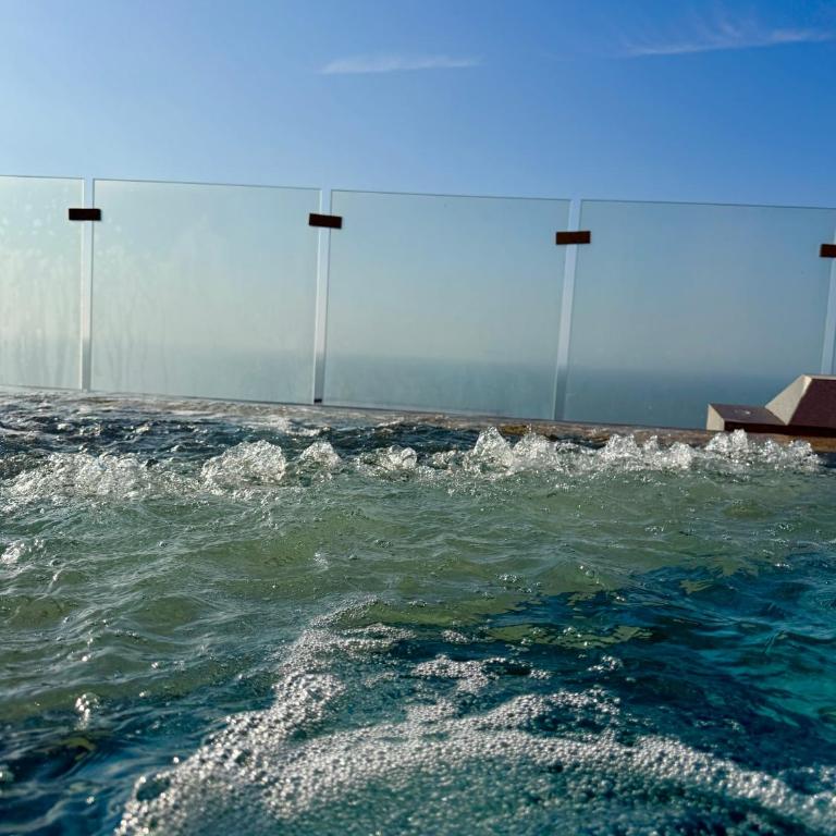Murano Centro1 26floor,rooftop,infinity pool & views byIMZ - Two-Bedroom Apartment - 21