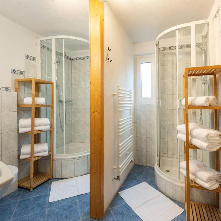 Chalet in Montafon near Ski Lifts - Ferienhaus mit 10 Schlafzimmern - 18