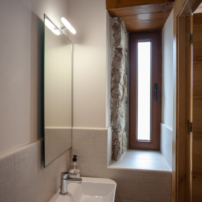 Casa Vicenta by Cardi Suites - Apartment with Mountain View - 10