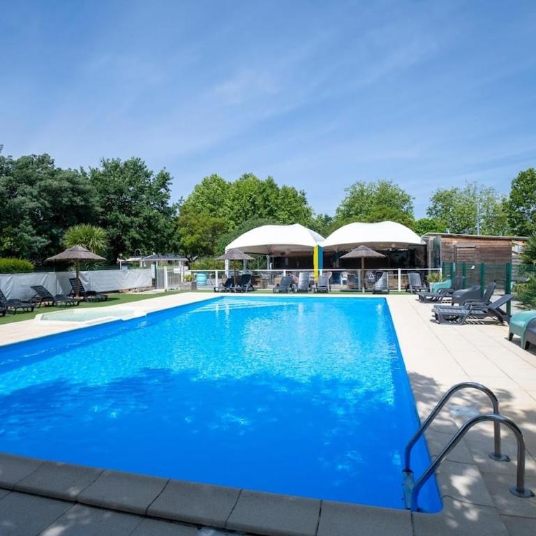 Mobilhome avec accès piscine Andernos - Apartment mit 2 Schlafzimmern - 1