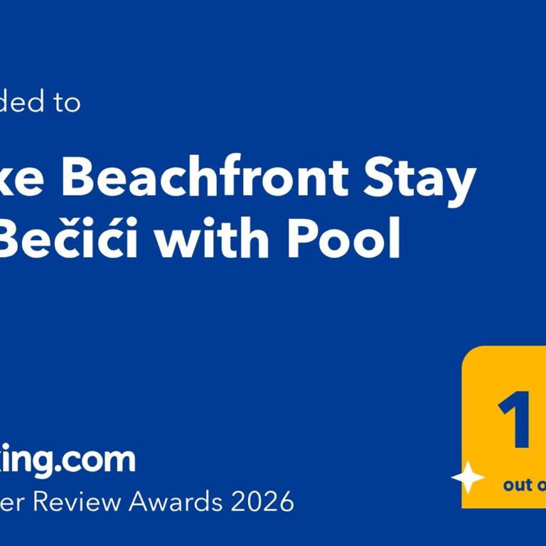 Luxe Beachfront Stay in Bečići with Pool - Studio Apartman sa Pogledom na More - 2