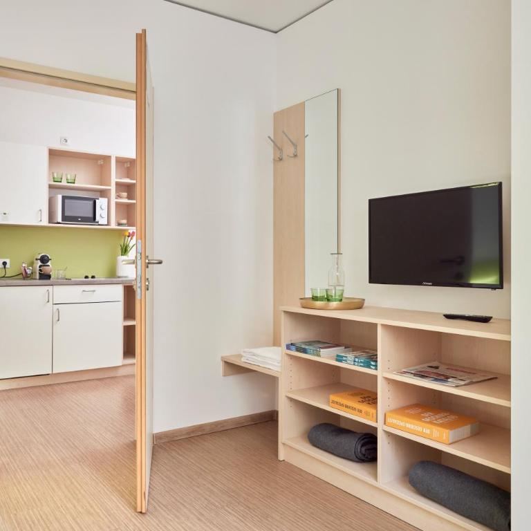I AM HOTELS Leoben - Standard Apartment - 7