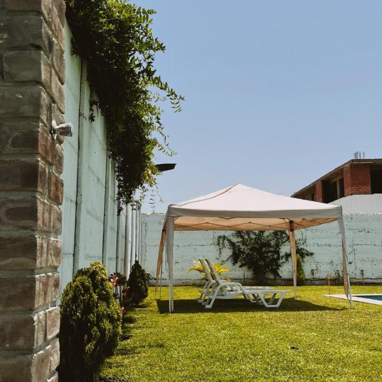 Casa de campo en Chincha con piscina privada y parrilla hasta 14 personas - Casa de 4 dormitorios - 4
