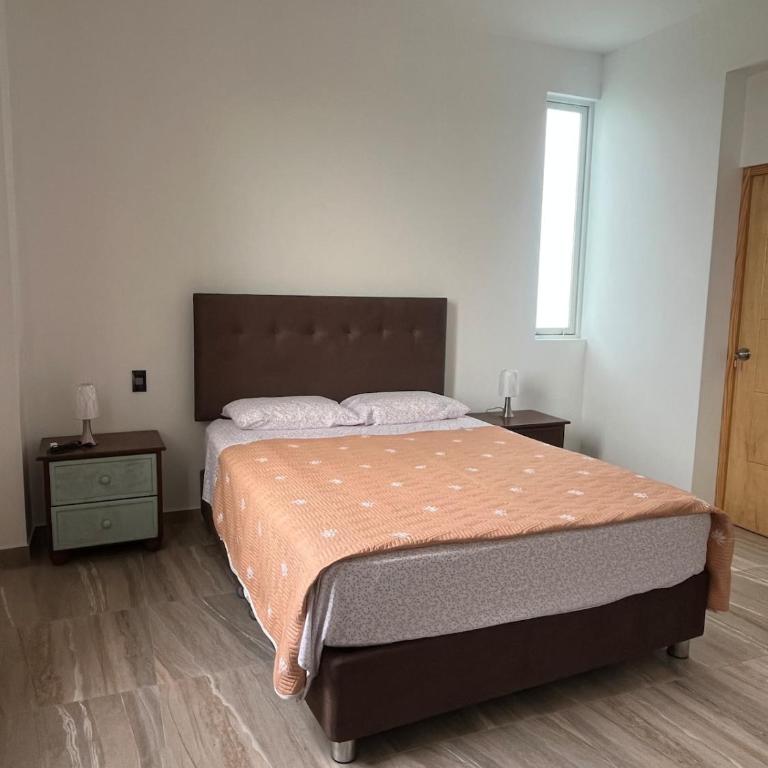 Casa de campo en Chincha con piscina privada y parrilla hasta 14 personas - Casa de 4 dormitorios - 24