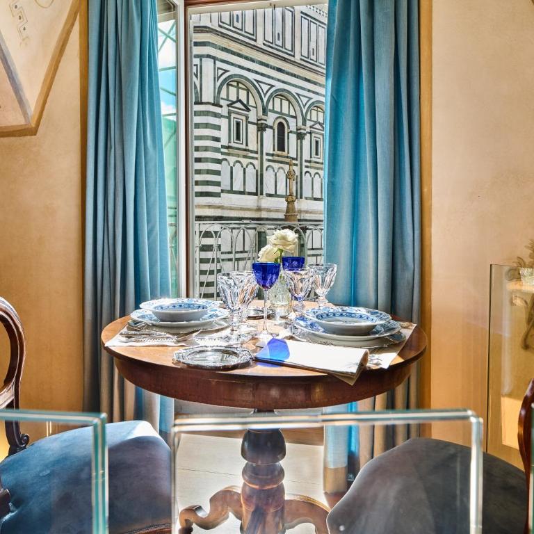 Duomo Luxury Florence Apartment - Appartamento con 2 Camere da Letto - 11