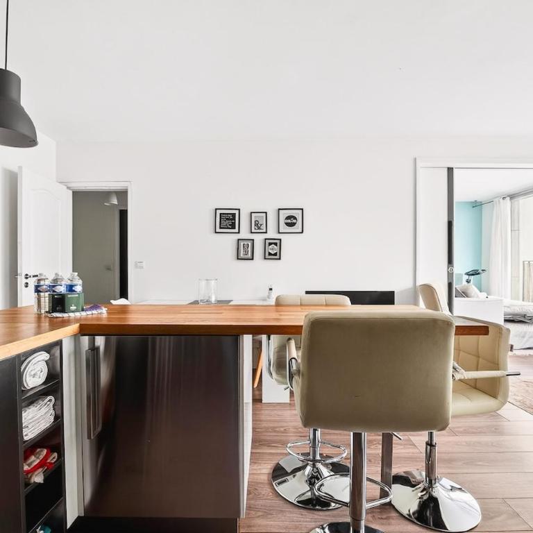 Elégant T3 avec balcon à 15 min à du Trocadéro - Appartement 2 Chambres - 13