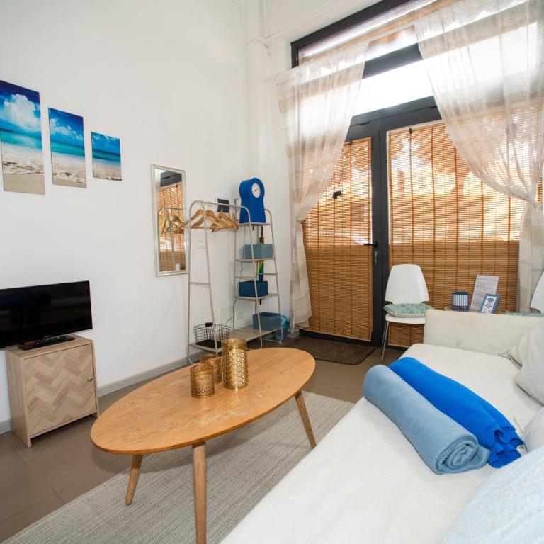 Savona - Loft a due passi dal mare - One-Bedroom Apartment - 10