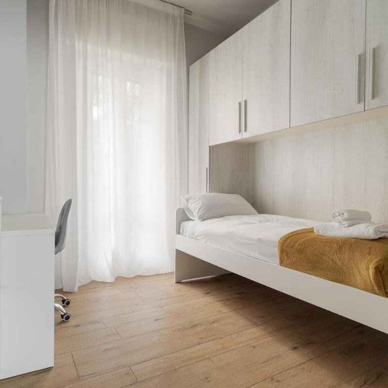 GuestHost - Stylish Apartment Forlanini M4 - Appartamento con 2 Camere da Letto - 3