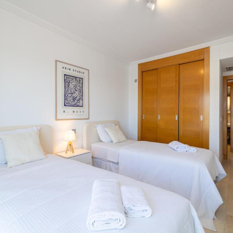 Mediterranean Swing - Acosta Apartment 4, Villa Padierna - Apartamento - 17