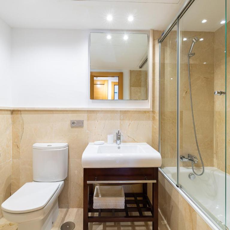 Mediterranean Swing - Acosta Apartment 4, Villa Padierna - Apartamento - 23