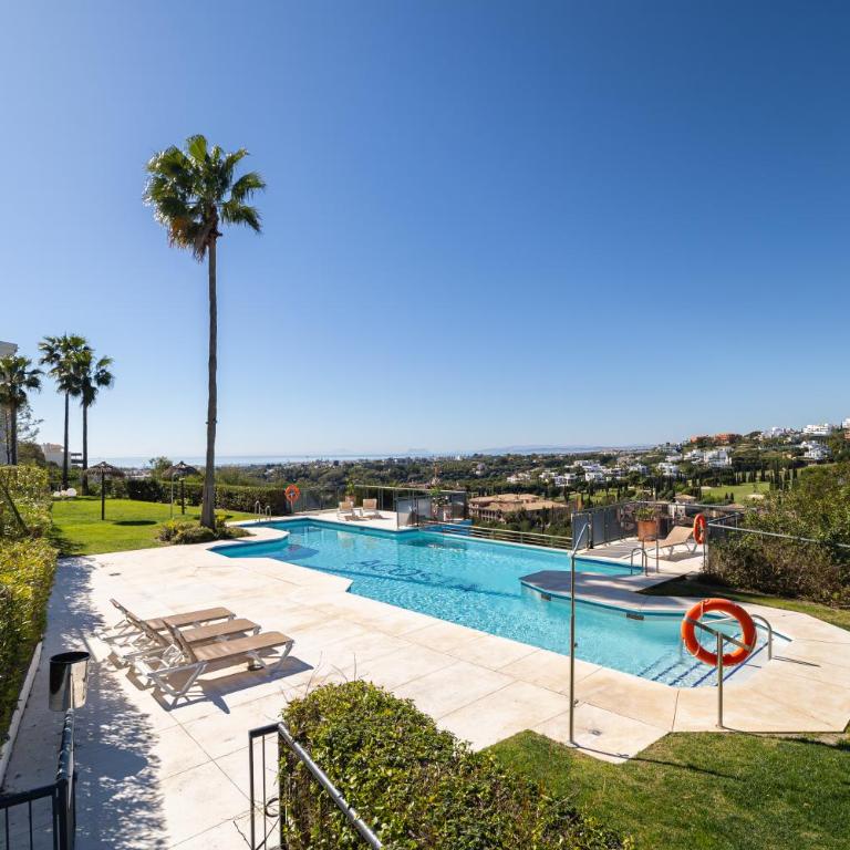 Mediterranean Swing - Acosta Apartment 4, Villa Padierna - Apartamento - 34
