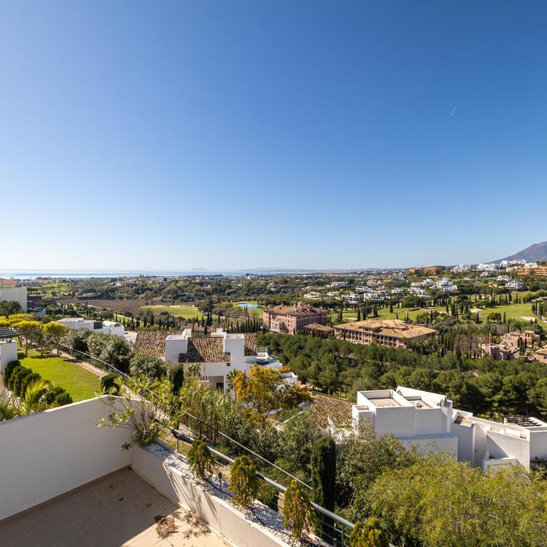 Mediterranean Swing - Acosta Apartment 4, Villa Padierna - Apartamento - 35