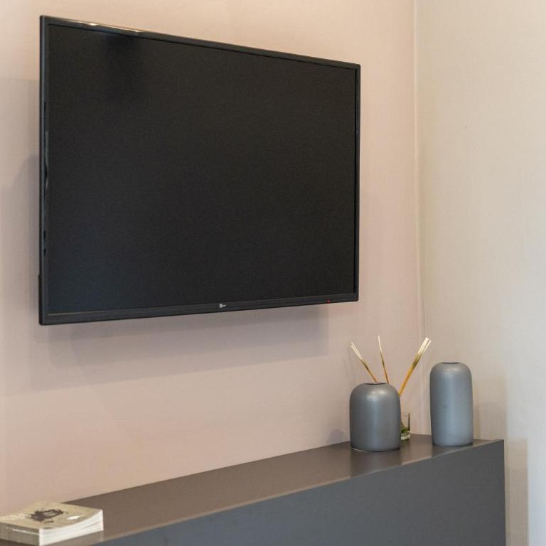 Interno 5 - [Parcheggio gratuito] - Appartamento con 1 Camera da Letto - 11