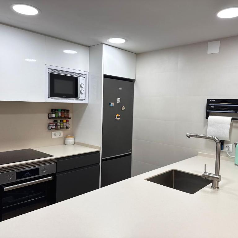 Apt terraza soleada y piscina a 2 min de la playa REFORMADO - Apartamento de 1 dormitorio - 15