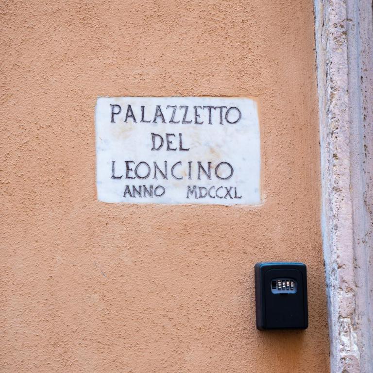 Suite Borghese 42 - Appartamento con 1 Camera da Letto - 37
