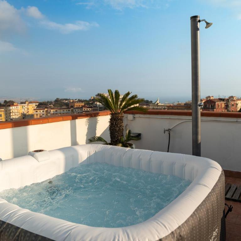 Terrazza vista Vesuvio e Capri con Jacuzzi privata - Casa con 1 Camera da Letto - 6