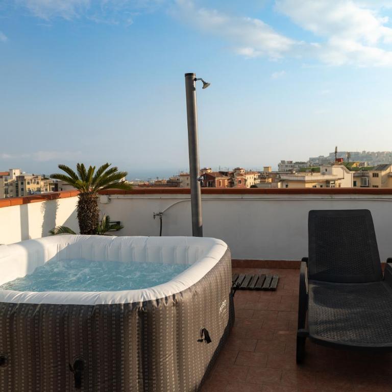 Terrazza vista Vesuvio e Capri con Jacuzzi privata - Casa con 1 Camera da Letto - 7