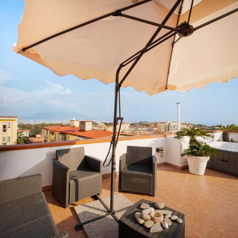 Terrazza vista Vesuvio e Capri con Jacuzzi privata - Casa con 1 Camera da Letto - 8