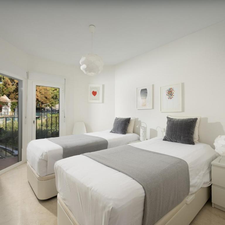2 beds Apartment in Calahonda with Golf and Beach - Apartamento - 10