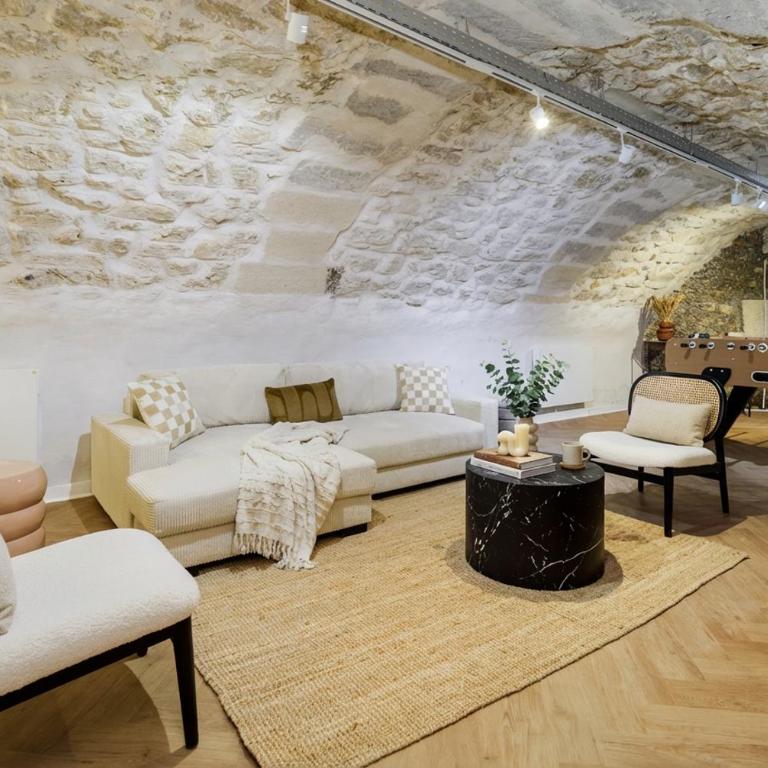PoeticStay - Montorgueil - Three-Bedroom Apartment - 15