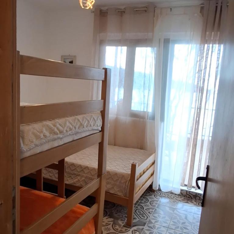 Beach House Kruče - Apartman sa 2 Spavaće Sobe, Balkonom i Pogledom na More - 60