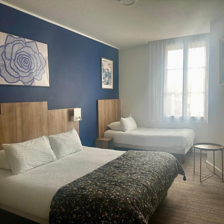 Logis Hôtel Maison Voltaire - Chambre Triple - 5