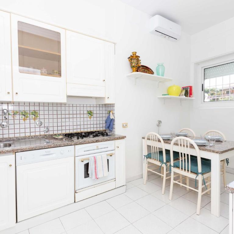 Big Apartment close to Vatican - Cale 10 - Appartamento con 3 Camere da Letto - 43