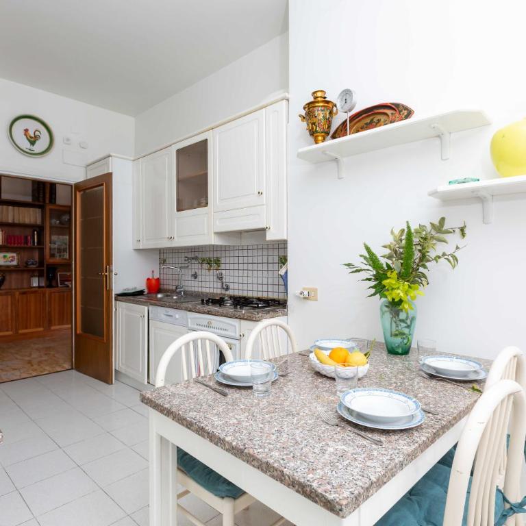 Big Apartment close to Vatican - Cale 10 - Appartamento con 3 Camere da Letto - 41