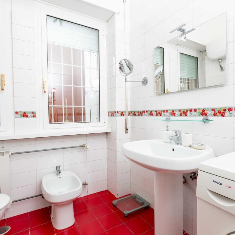Big Apartment close to Vatican - Cale 10 - Appartamento con 3 Camere da Letto - 52